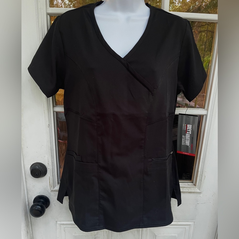 Grey’s Anatomy Black Women’s Scrub Top